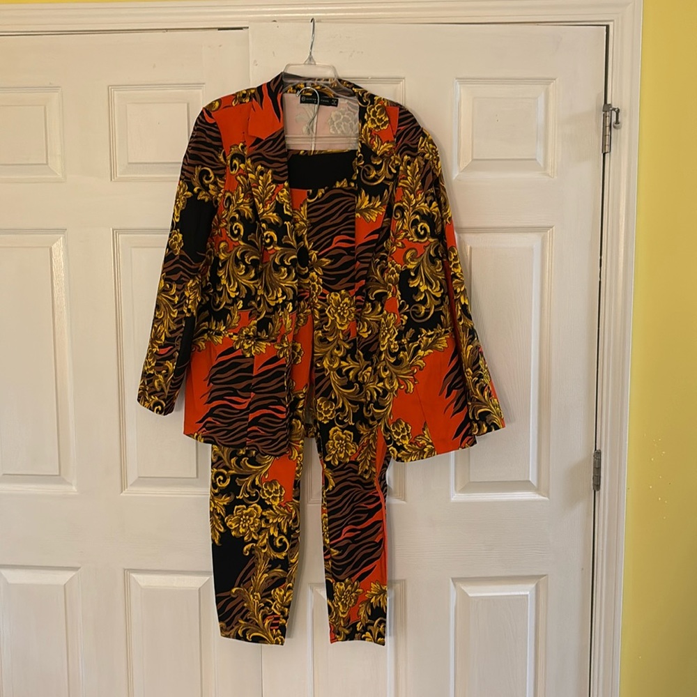 Set: Fashion to Figure Suit Jacket and Pants